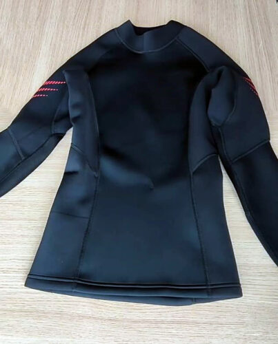 Super Stretch 1.5mm Men Wetsuit Top (Black) photo review